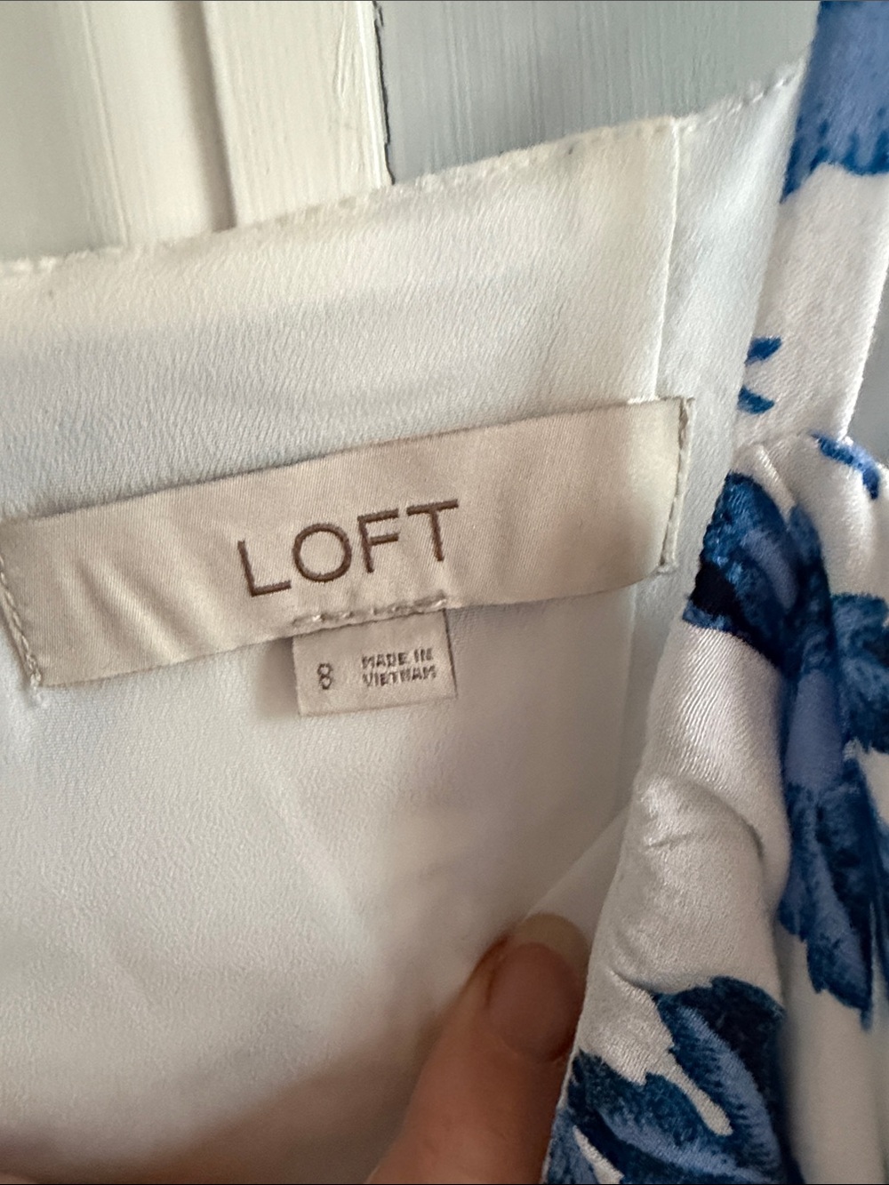 LOFT Romantic Blue Floral Spaghetti Strap Dress Size 8 - Picture 5 of 9